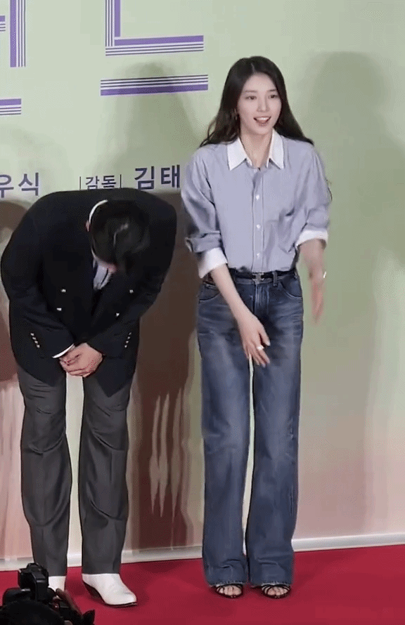 Mỹ nhân trong trẻo nhất showbiz: Visual thắp sáng mọi khung hình, diện quần jeans cũng ra khí chất - Ảnh 1.