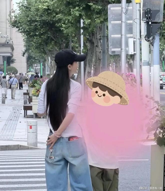 Con trai 9 tuổi của Angelababy - Huỳnh Hiểu Minh đ&atilde; như thế n&agrave;y rồi ư!- Ảnh 1.