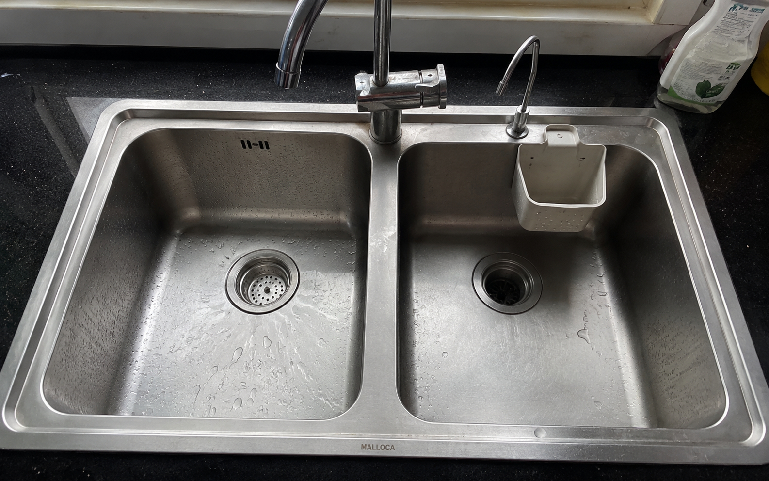 V&igrave; sao ng&agrave;y c&agrave;ng nhiều gia đ&igrave;nh kh&ocirc;ng c&ograve;n d&ugrave;ng chậu rửa b&aacute;t đ&ocirc;i? 2 thiết kế đang dần trở th&agrave;nh xu hướng mới- Ảnh 1.