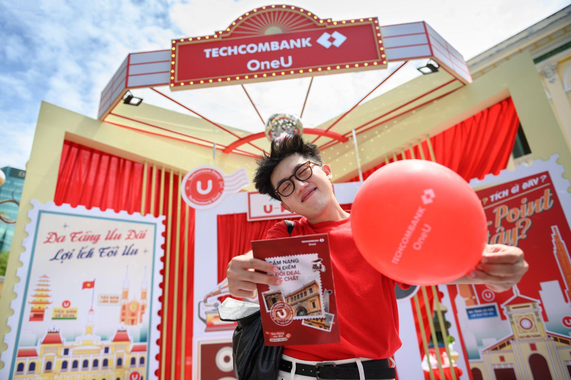Một ngày trải nghiệm Techcombank OneU tại Bưu điện TP. Hồ Chí Minh - Ảnh 2.