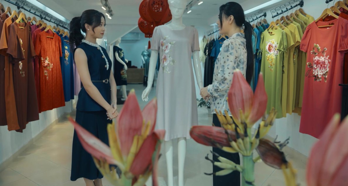 Nữ tổng t&agrave;i mở shop thời trang m&agrave; xấu kh&ocirc;ng thể tả, 1 triệu người n&oacute;i thẳng &ldquo;sập tiệm sớm&rdquo;- Ảnh 2.