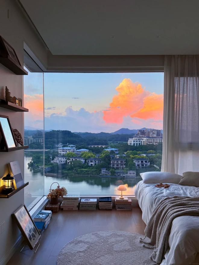 V&igrave; sao người 30s chi 7 tỷ để ở nh&agrave; c&oacute; &ldquo;bức tường k&iacute;nh&rdquo;?- Ảnh 11.