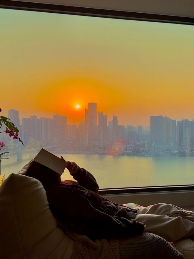 V&igrave; sao người 30s chi 7 tỷ để ở nh&agrave; c&oacute; &ldquo;bức tường k&iacute;nh&rdquo;?- Ảnh 9.