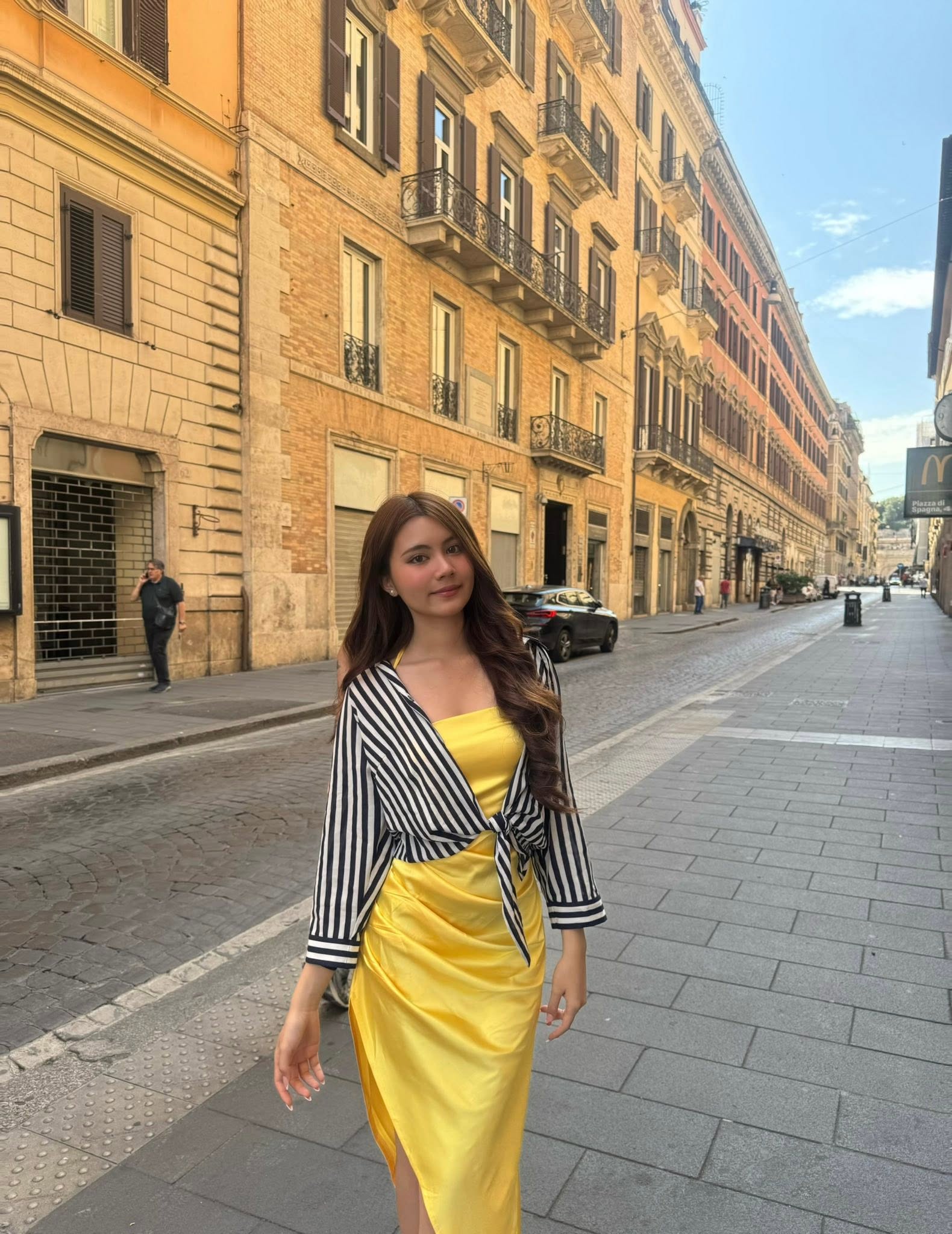 Tiểu c&ocirc;ng ch&uacute;a showbiz vừa tr&ograve;n 18 tuổi: Visual nở rộ như hoa, gu mặc cũng "trổ m&atilde;", đẹp đến kh&oacute; rời mắt - Ảnh 12.