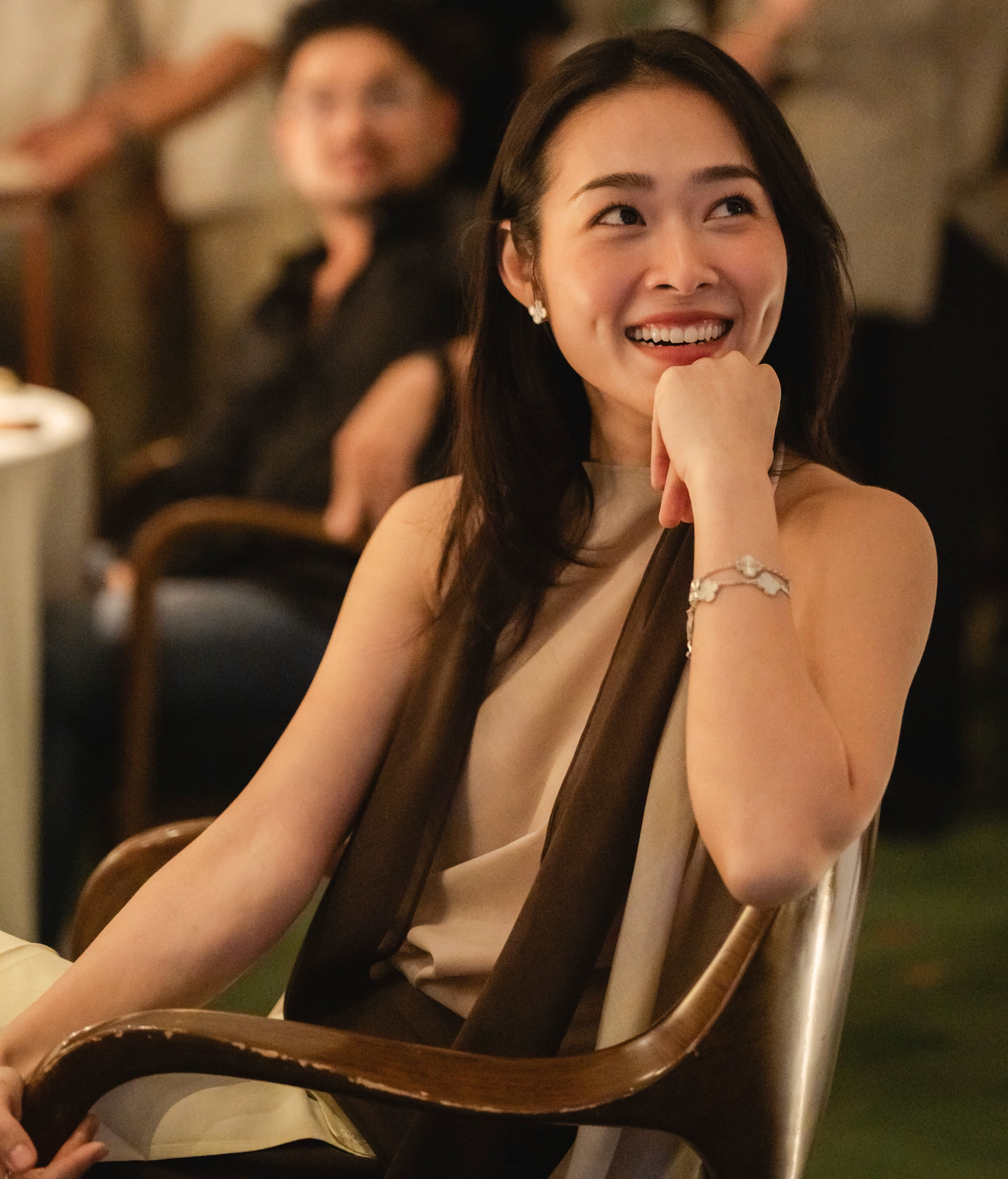 Vbiz c&oacute; mẹ 1 con đẹp đến mức kh&ocirc;ng ai d&aacute;m đứng cạnh, chỉ Kim Tuyến mới khắc chế được nhan sắc n&agrave;y- Ảnh 5.