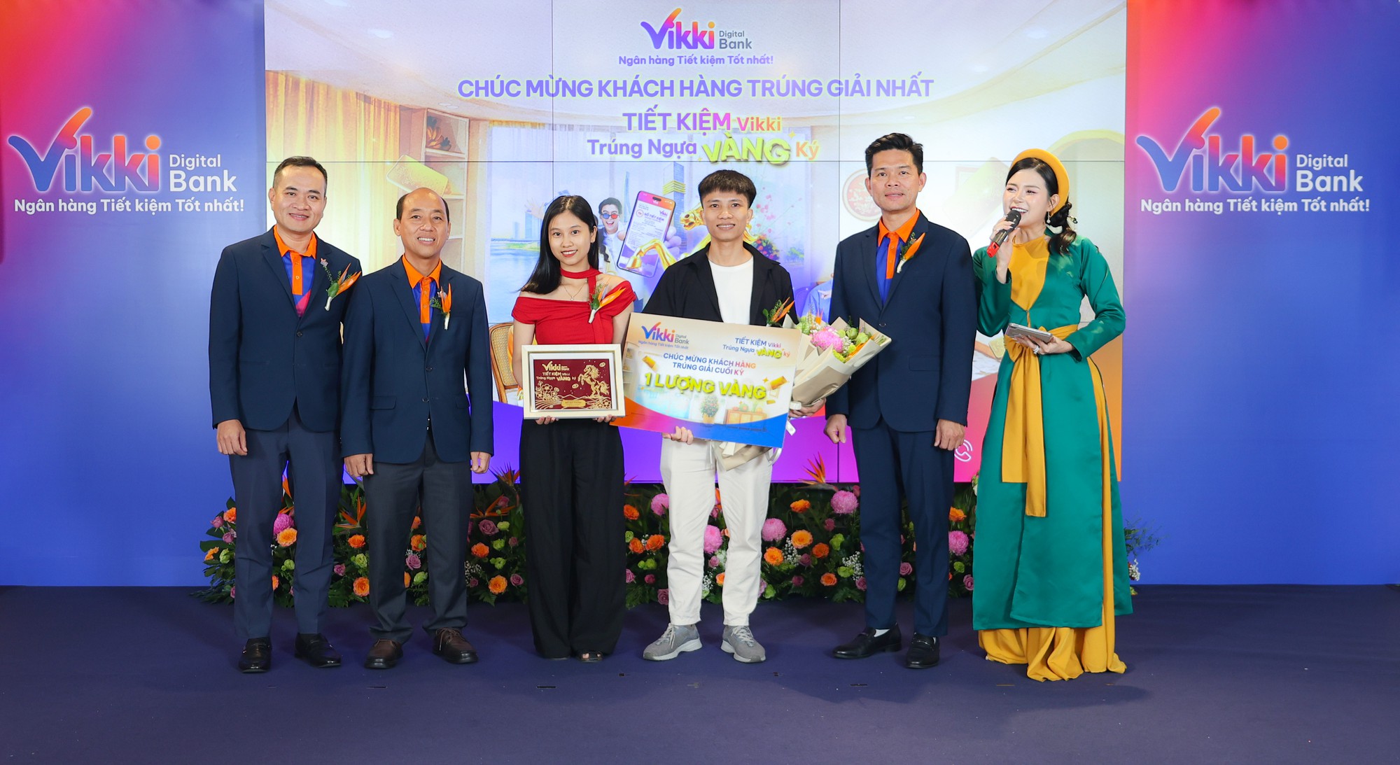 Chủ nh&acirc;n Ngựa V&Agrave;NG 10 lượng SJC lộ diện, Vikki Digital Bank tiếp tục khai cuộc m&ugrave;a B&oacute;ng V&Agrave;NG K&yacute; - Ảnh 1.