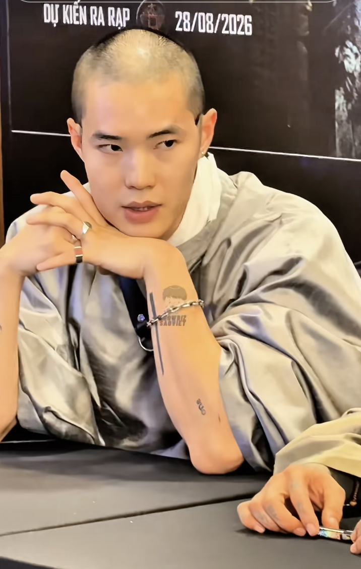 Em chồng Ng&ocirc; Thanh V&acirc;n lần đầu lộ diện, visual lạnh tanh l&ecirc;n thẳng xu hướng - Ảnh 2.
