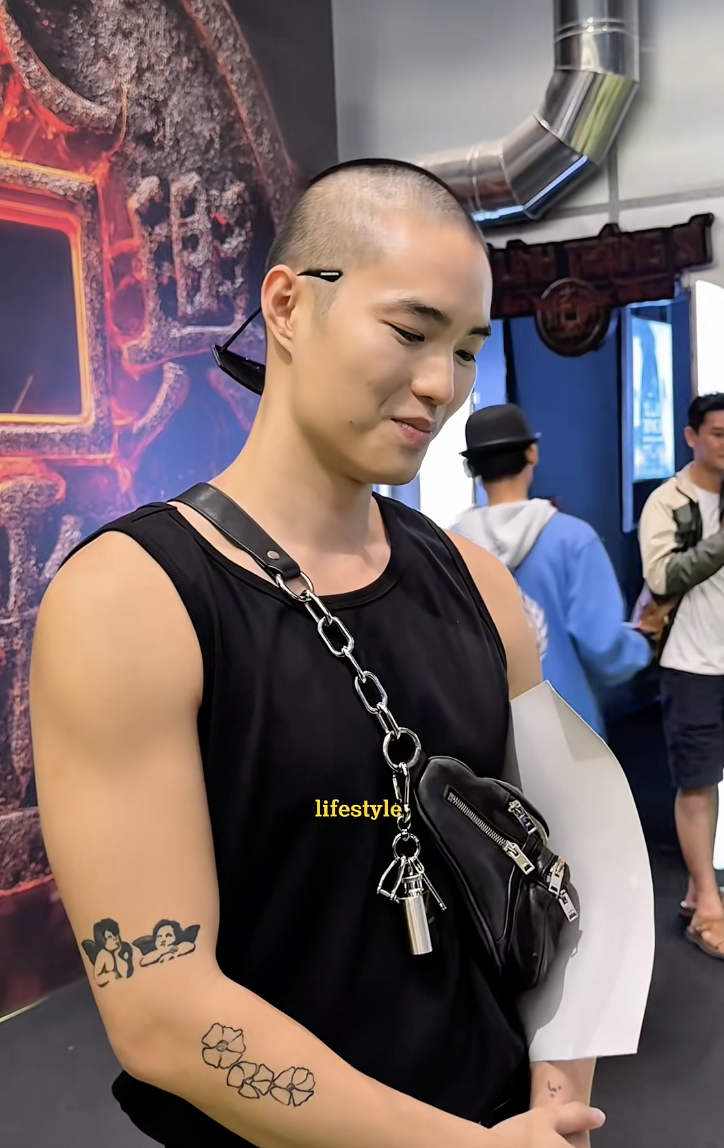 Em chồng Ng&ocirc; Thanh V&acirc;n lần đầu lộ diện, visual lạnh tanh l&ecirc;n thẳng xu hướng - Ảnh 4.