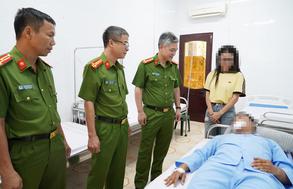 Bắt Ng&ocirc; Văn Long SN 1993, kẻ tấn c&ocirc;ng thiếu t&aacute; c&ocirc;ng an phải kh&acirc;u 40 mũi- Ảnh 2.