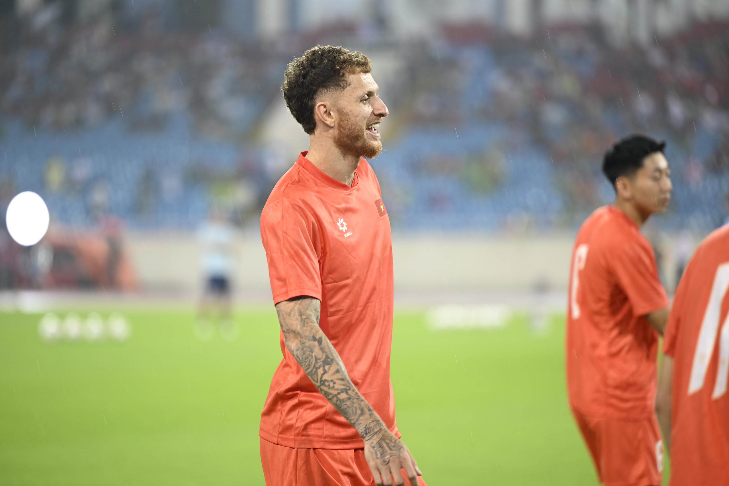 Gallery - Tuyển Việt Nam hoà nhọc nhằn 0-0 Singapore, sút 16 quả không ghi nổi bàn nào - image 9