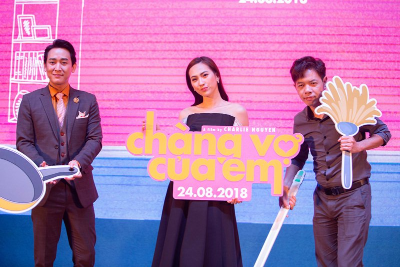 Vbiz c&oacute; 1 mỹ nam &ldquo;mắt mũi miệng n&eacute;t n&agrave;o cũng ph&ocirc;, nhưng gom lại n&oacute; đẹp mới đau&rdquo;- Ảnh 7.