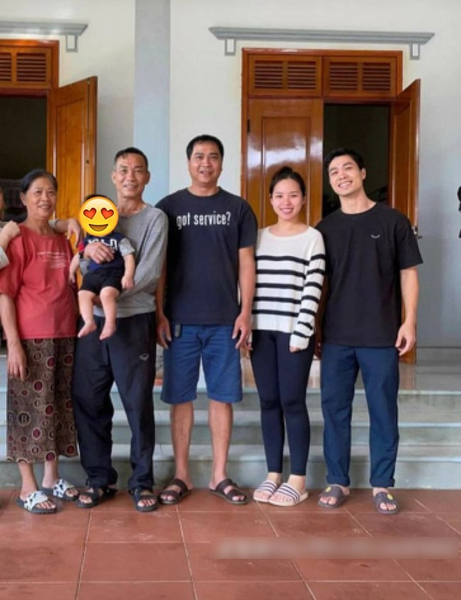 Căn nh&agrave; ở qu&ecirc; của C&ocirc;ng Phượng- Ảnh 9.