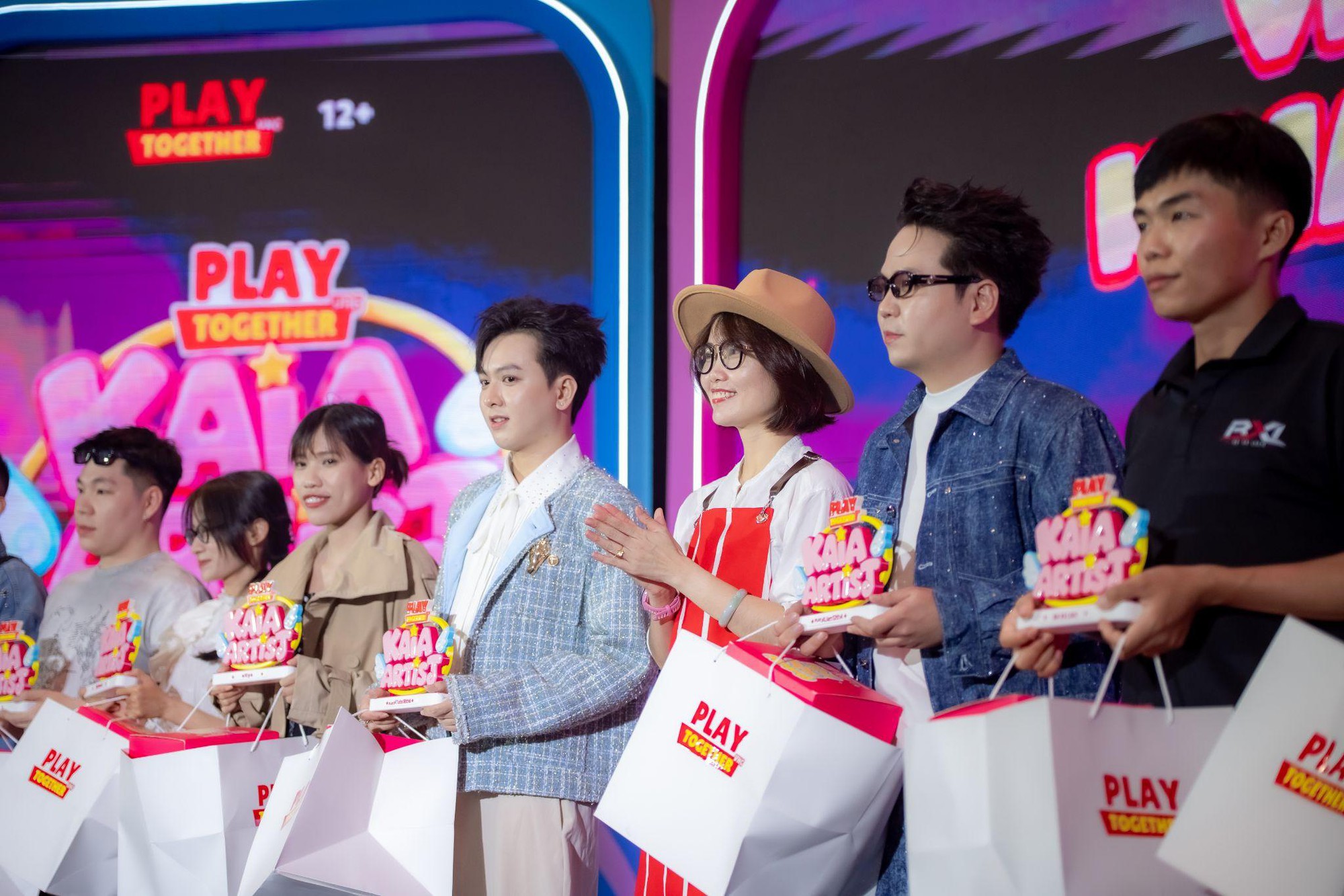 Tinh hoa hội tụ: Play Together VNG khiến netizen trầm trồ khi cộng đồng người chơi toàn những tâm hồn sáng tạo, đa tài - Ảnh 3.