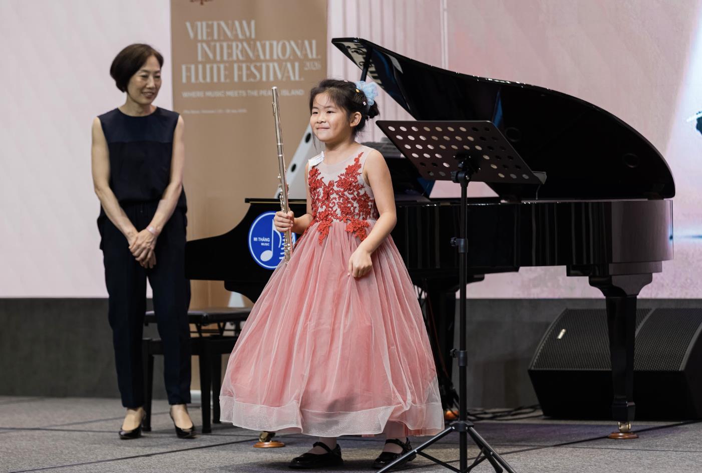 Nghệ sĩ Erin Bouriakov: “Tôi muốn nghệ sĩ trẻ Việt Nam dám mơ những giấc mơ lớn hơn” - Ảnh 7.