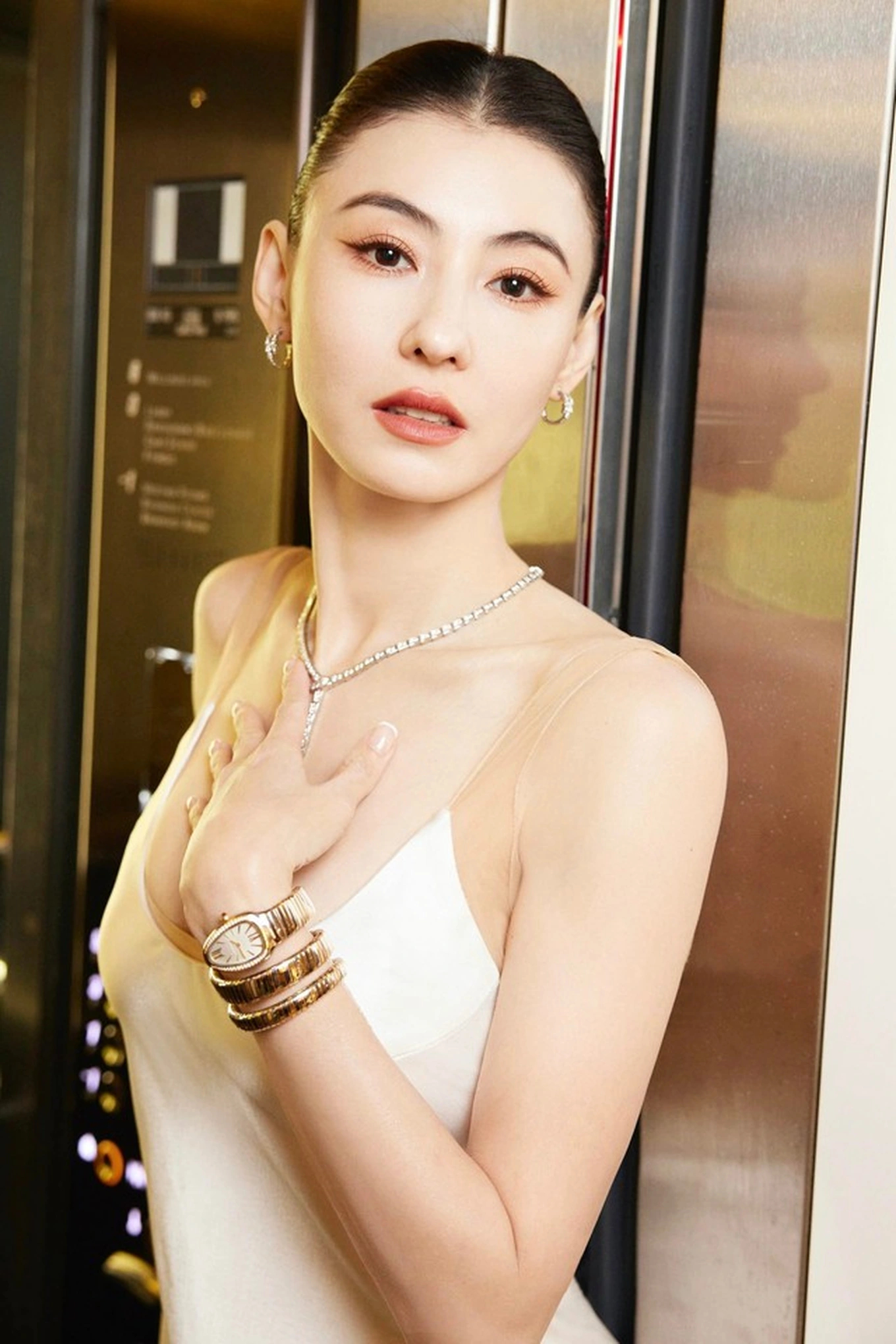 N&aacute;o loạn tin Trương B&aacute; Chi bị "cấm cửa" vĩnh viễn v&igrave; chảnh chọe, đắc tội nh&acirc;n vật lớn m&aacute;u mặt- Ảnh 5.