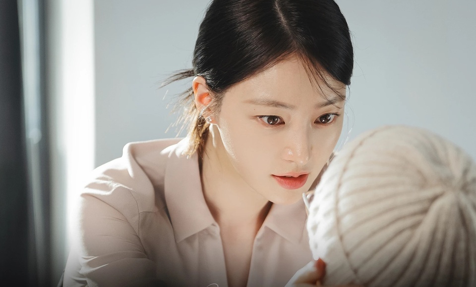 Mỹ nh&acirc;n đẹp nức tiếng ti&ecirc;u tan sự nghiệp v&igrave; scandal bạo lực học đường cấp độ 8, nạn nh&acirc;n kể lại 90 ph&uacute;t bị h&agrave;nh hung g&acirc;y sốc- Ảnh 2.