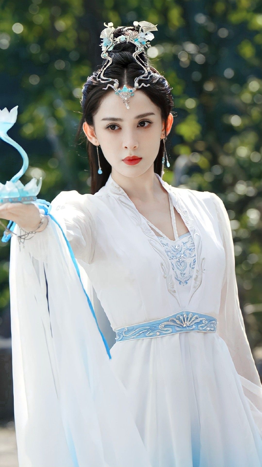 Đ&acirc;y l&agrave; nữ thần chuyển thế chứ người thường kh&ocirc;ng thể đẹp vậy: Visual kiệt t&aacute;c hội họa, kh&ocirc;ng một centimet thừa- Ảnh 5.