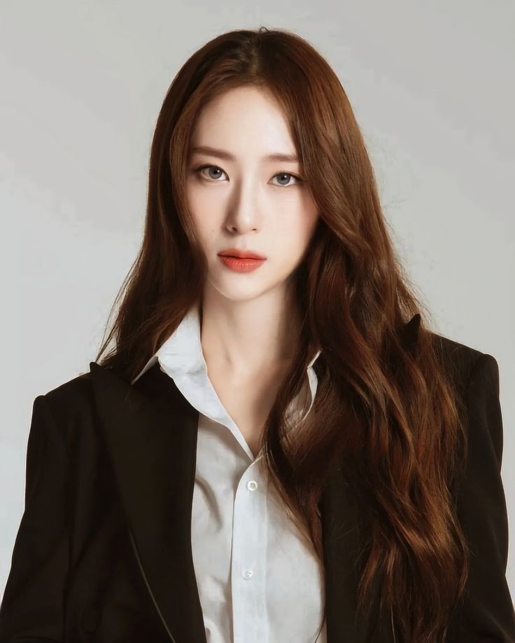 6 tổ hợp kỳ quan của showbiz: Chị em BLACKPINK cạnh nhau l&agrave; h&oacute;a thần, cặp kế thừa di sản nhan sắc sẽ c&ograve;n b&ugrave;ng nổ - Ảnh 2.