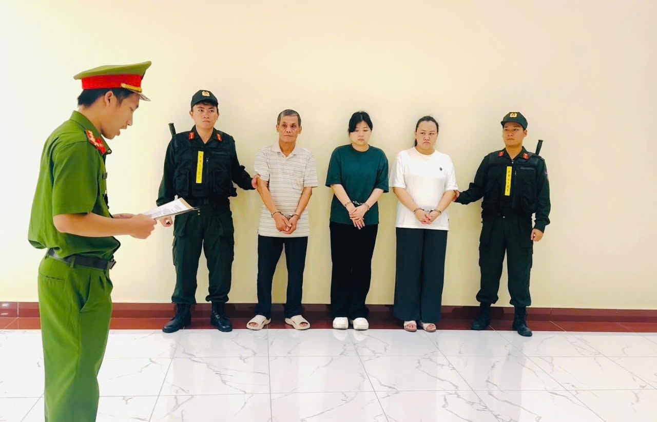 Bắt 3 giám đốc tại TP.HCM- Ảnh 1.