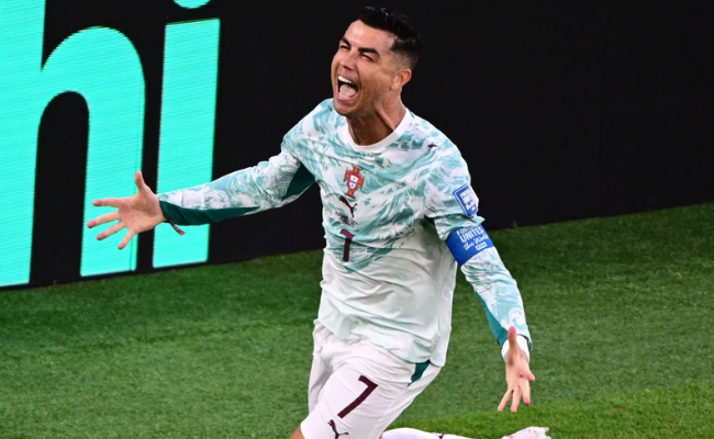 Ronaldo còn bao lâu nữa mới đạt được cột mốc 1.000 bàn thắng trong sự nghiệp?- Ảnh 1.