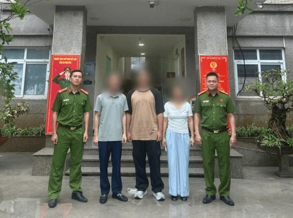 Sinh vi&ecirc;n năm cuối ĐH Kiến tr&uacute;c H&agrave; Nội b&aacute;o gia đ&igrave;nh bị bắt c&oacute;c, y&ecirc;u cầu chuẩn bị 150 triệu đồng chuộc người: C&ocirc;ng an khẩn trương x&aacute;c minh h&agrave;nh tr&igrave;nh của nạn nh&acirc;n- Ảnh 2.