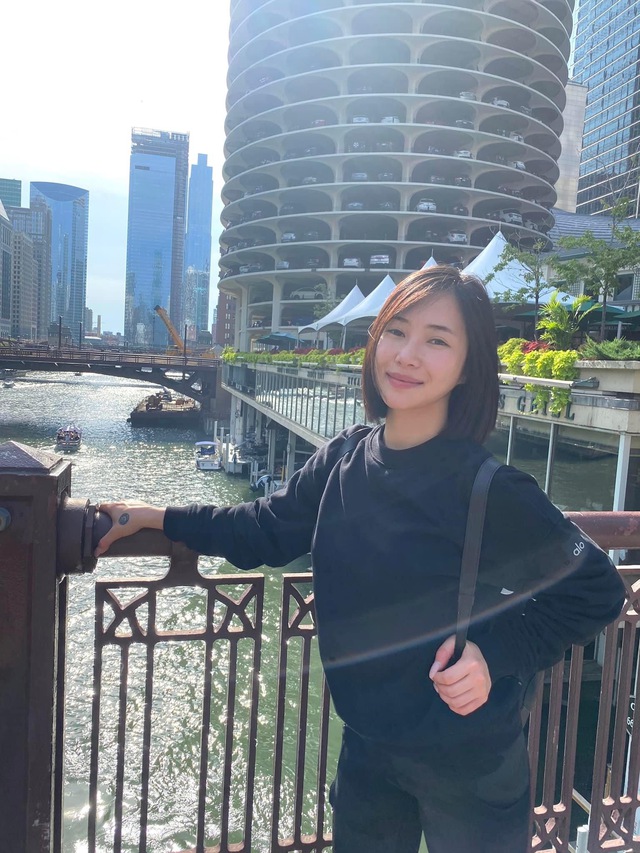 Nữ ca sĩ qu&ecirc; Nghệ An từng bỏ showbiz đi Mỹ du học, trải qua trầm cảm, nhan sắc hiện tại g&acirc;y bất ngờ- Ảnh 5.