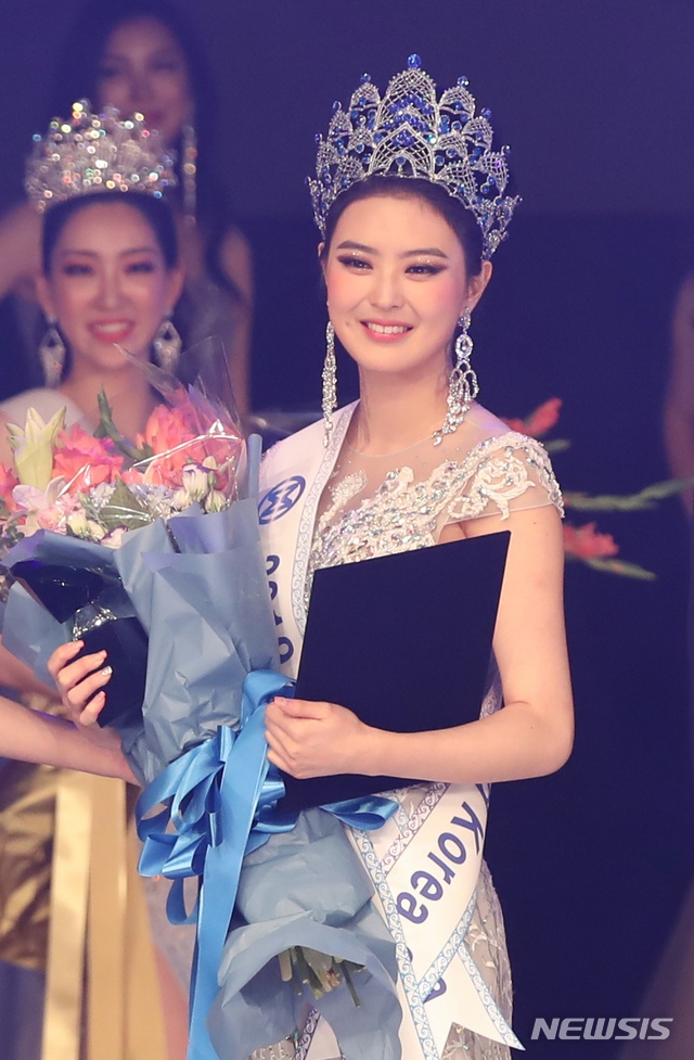 N&agrave;ng hậu cưới đại gia ở tuổi đ&ocirc;i mươi vỡ mộng: Mỗi th&aacute;ng nhận 1 tỷ tiền ti&ecirc;u vặt, nhưng bị giam lỏng l&agrave;m g&igrave; cũng c&oacute; người theo d&otilde;i- Ảnh 1.