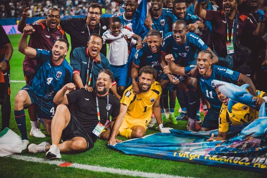 Cầu thủ tuyển Cape Verde từng l&agrave; nh&acirc;n vi&ecirc;n ng&acirc;n h&agrave;ng: Được gọi l&ecirc;n tuyển qua LinkedIn, su&yacute;t lỡ World Cup 2026 v&igrave; tưởng tin nhắn của HLV l&agrave; spam - Ảnh 5.