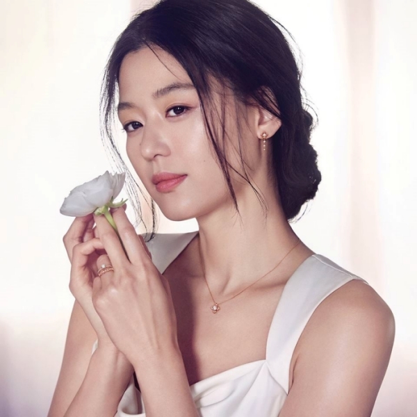Sự thật về &ldquo;mợ chảnh&rdquo; Jeon Ji Hyun sau khi cưới phải đại gia rởm- Ảnh 3.