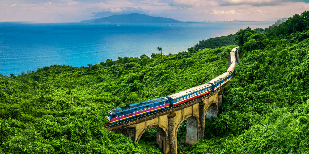 Kh&aacute;ch T&acirc;y nhất quyết đi t&agrave;u hỏa du lịch Việt Nam thay v&igrave; đi m&aacute;y bay, d&otilde;ng dạc tuy&ecirc;n bố: &ldquo;17 tiếng nhưng đ&aacute;ng từng ph&uacute;t&rdquo;- Ảnh 6.