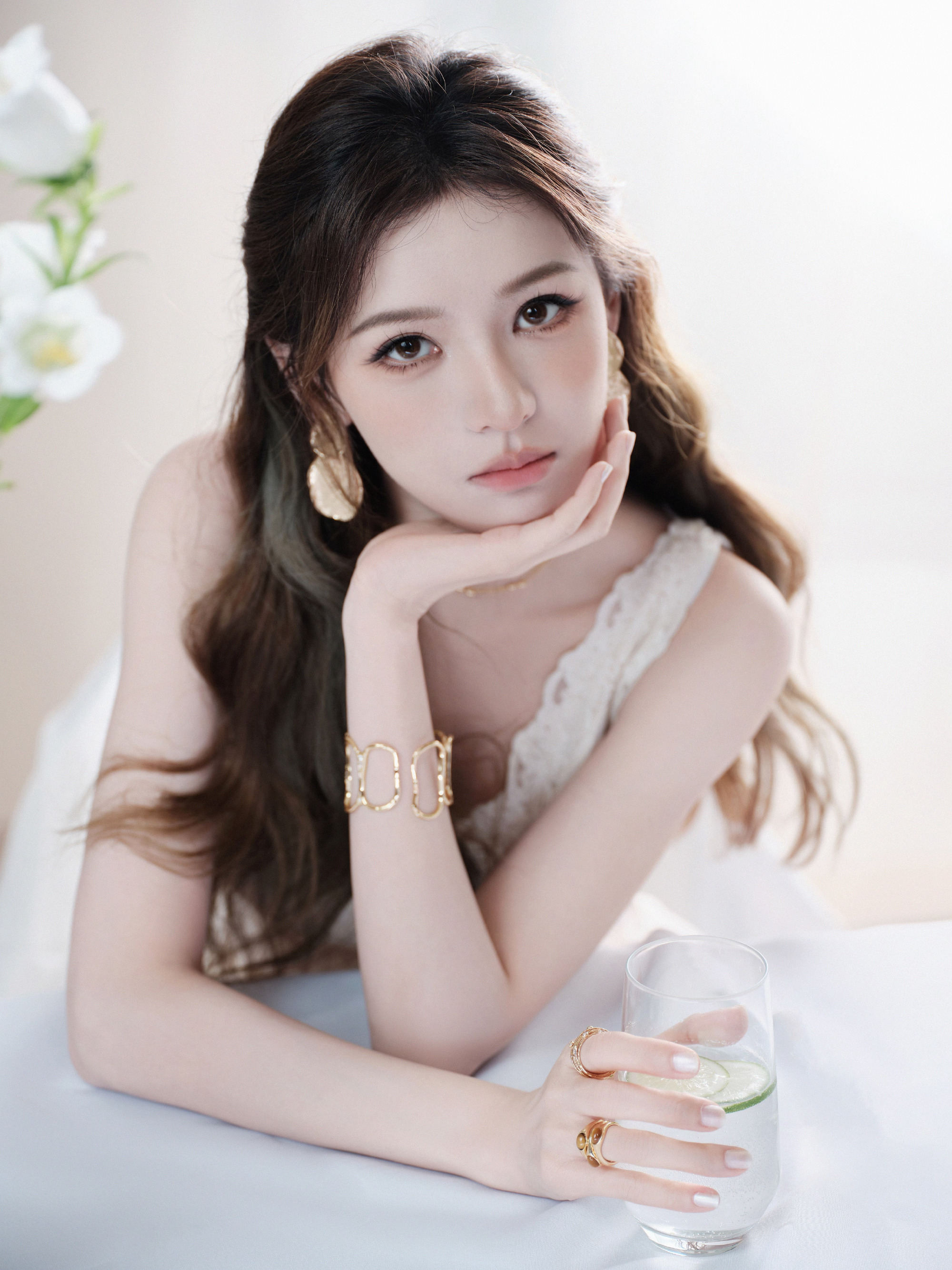 10 mỹ nhân 9x đẹp nhất showbiz Hoa ngữ: Quán quân còn đẹp hơn cả Địch Lệ Nhiệt Ba- Ảnh 4.