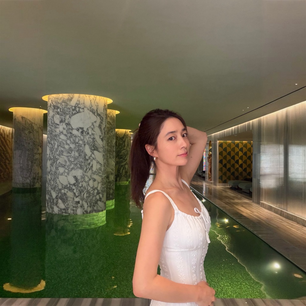 Nhan sắc g&acirc;y sốc của mỹ nh&acirc;n Vườn Sao Băng, bảo sao bị t&agrave;i tử Lee Byung Hun cấm tiệt hở bạo- Ảnh 1.