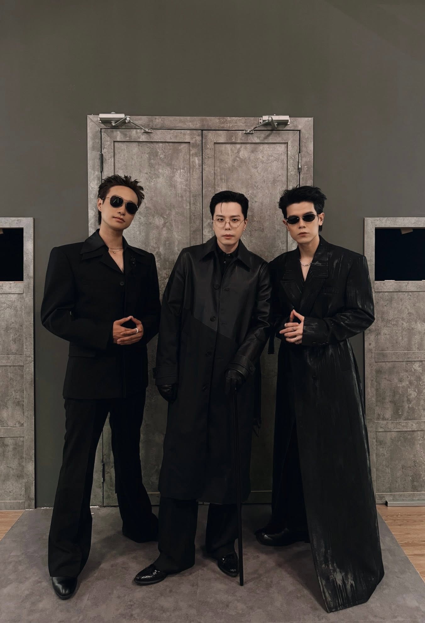 &ldquo;G-Dragon xuất hiện ở show Ch&ocirc;ng Gai&rdquo;: Nam ca sĩ Việt sở hữu rổ hit đếm kh&ocirc;ng xuể, hẹn h&ograve; hoa hậu, t&agrave;i sản kếch x&ugrave;- Ảnh 5.