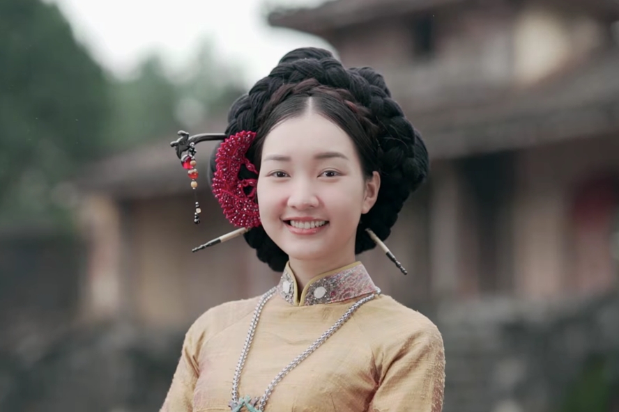 Mỹ nh&acirc;n gốc Huế kh&ocirc;ng đi casting vẫn được &ldquo;tiến cử&rdquo; cho vai Nam Phương Ho&agrave;ng hậu: 10 năm trước từng thi hoa hậu, nay r&uacute;t lui khỏi showbiz- Ảnh 3.