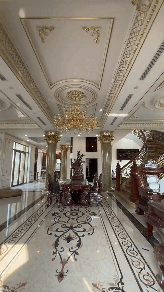 B&ecirc;n trong l&acirc;u đ&agrave;i 200 tỷ của đại gia miền T&acirc;y- Ảnh 2.