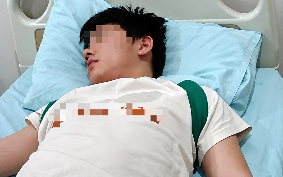 Người đàn ông 56 tuổi tử vong 1 ngày sau cơn đau thắt lưng, bác sĩ thở dài: Rất nhiều người trẻ chủ quan như vậy - Ảnh 2.