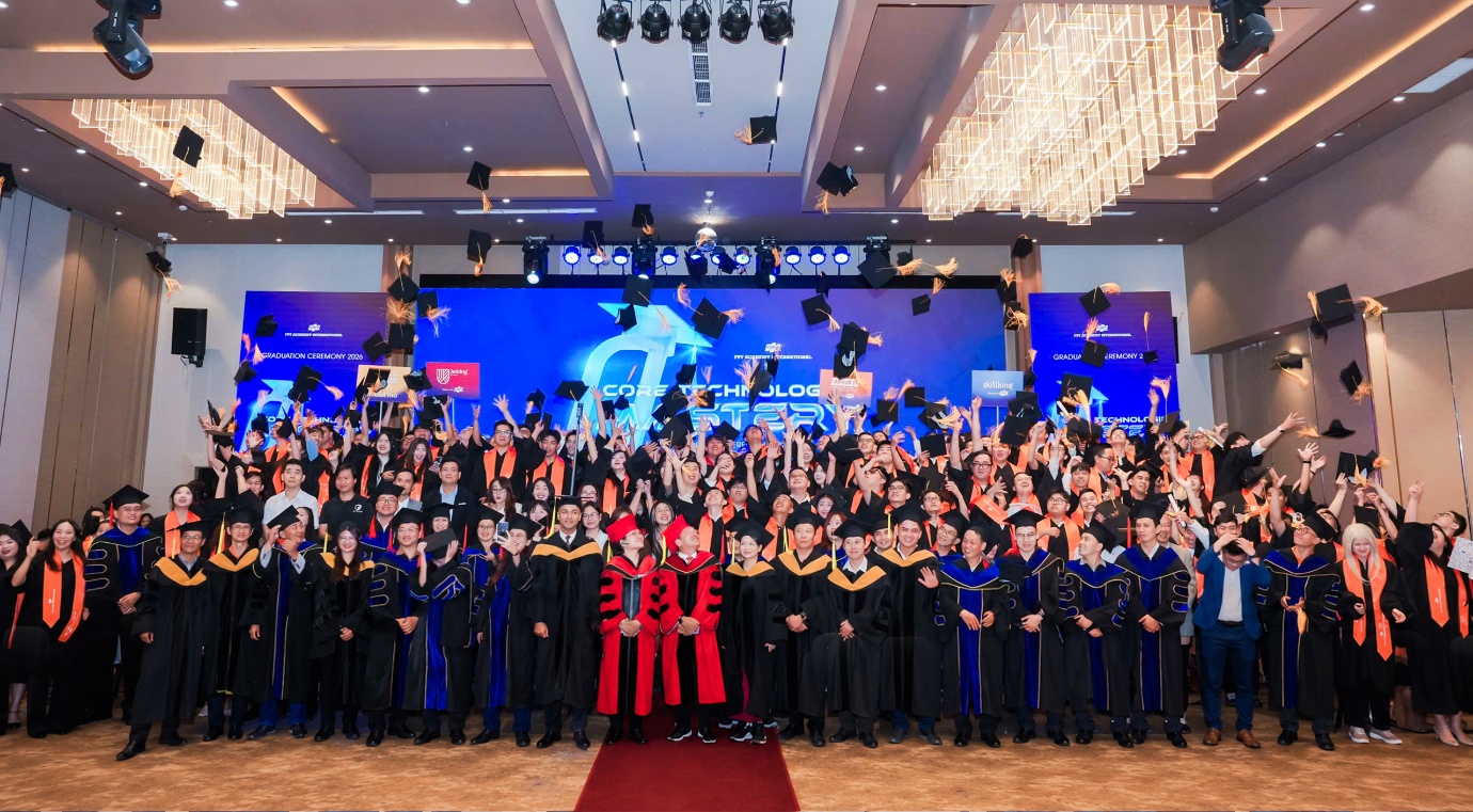 Tưởng chừng chỉ học th&ecirc;m kỹ năng, bạn trẻ miền T&acirc;y lại mở ra cả một sự nghiệp s&aacute;ng tạo - Ảnh 4.