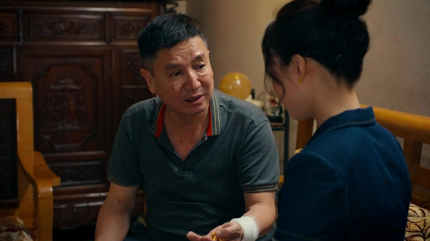 Đầu năm tới giờ mới thấy 1 phim Việt giờ v&agrave;ng ch&aacute;n cỡ n&agrave;y: Kịch bản sượng như cơm nguội, ai xem nổi cũng nể- Ảnh 5.