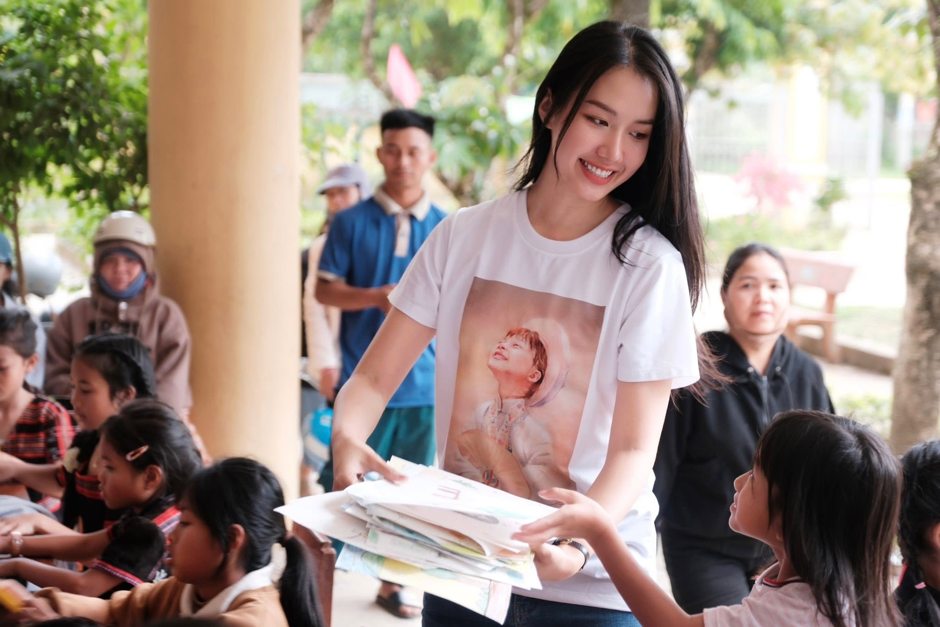 Profile khủng của c&ocirc; g&aacute;i được &ldquo;l&atilde;o phật gia&rdquo; Sơn Kim c&ocirc;ng khai giới thiệu c&ugrave;ng thiếu gia Ho&agrave;ng Việt - Ảnh 12.