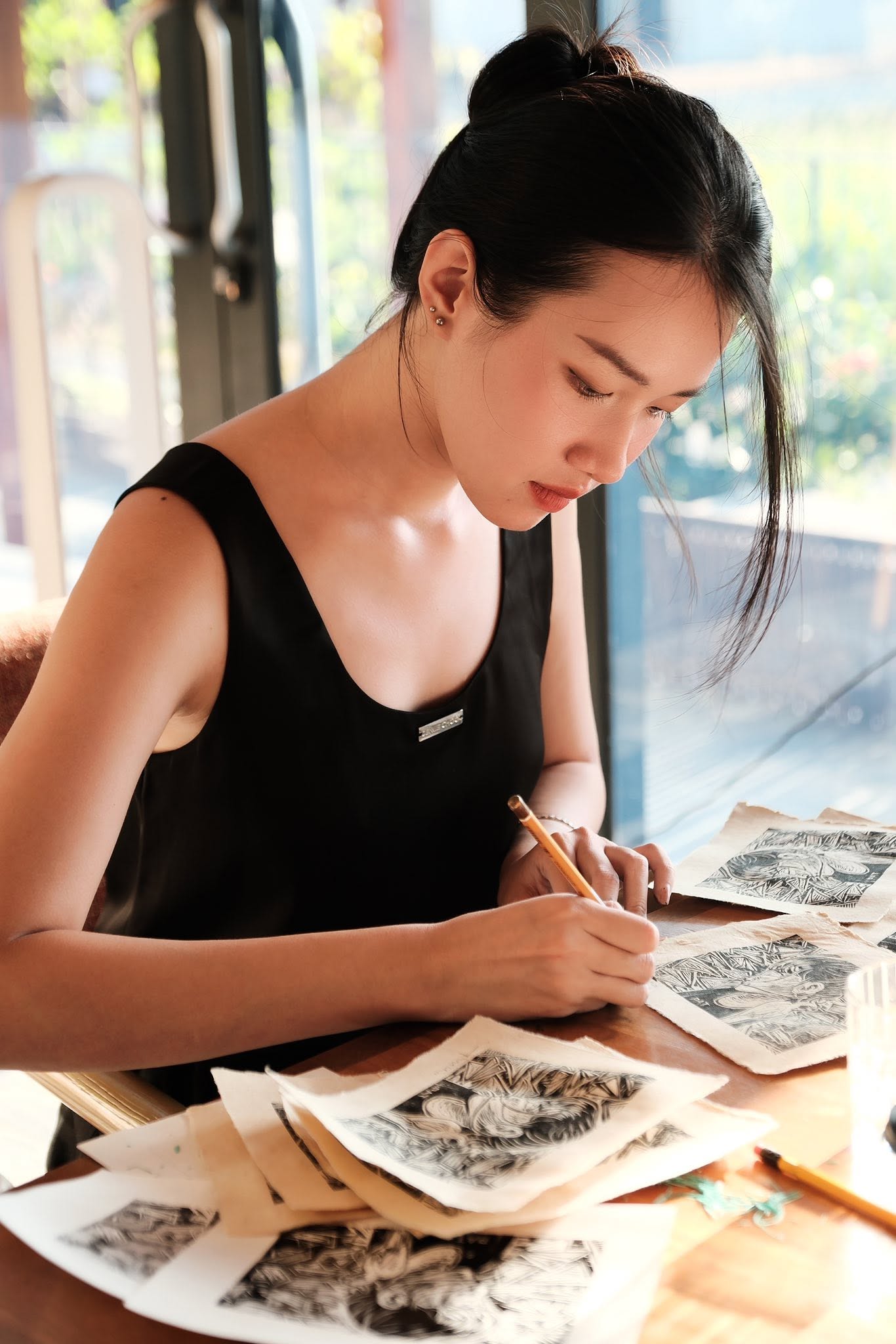 Profile khủng của c&ocirc; g&aacute;i được &ldquo;l&atilde;o phật gia&rdquo; Sơn Kim c&ocirc;ng khai giới thiệu c&ugrave;ng thiếu gia Ho&agrave;ng Việt - Ảnh 16.