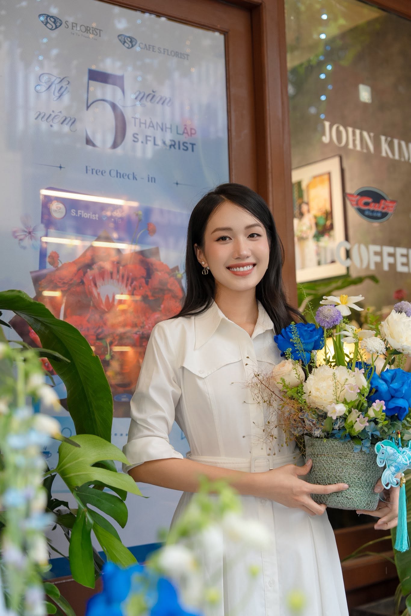 Profile khủng của c&ocirc; g&aacute;i được &ldquo;l&atilde;o phật gia&rdquo; Sơn Kim c&ocirc;ng khai giới thiệu c&ugrave;ng thiếu gia Ho&agrave;ng Việt - Ảnh 17.