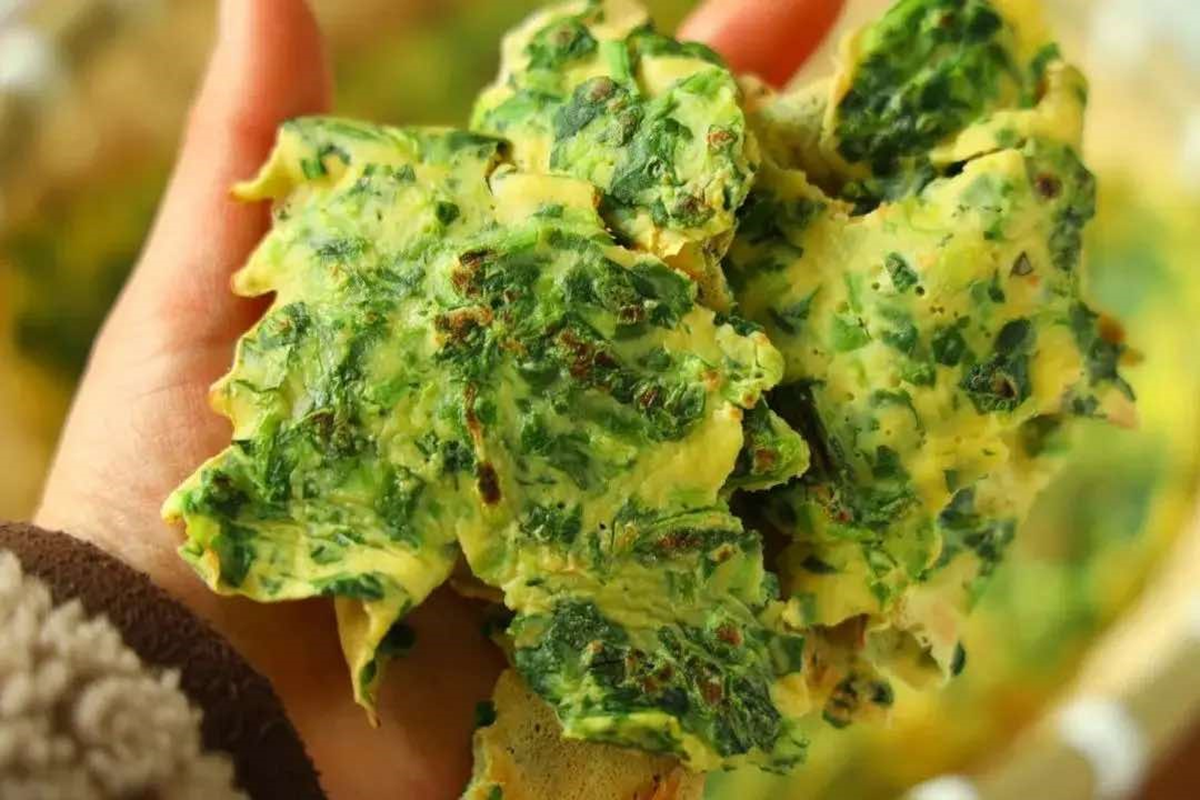 Ăn nắm rau n&agrave;y "bổ ngang thịt b&ograve;", ở qu&ecirc; mọc um t&ugrave;m, nhiều người kh&ocirc;ng biết m&agrave; bỏ qua - Ảnh 3.