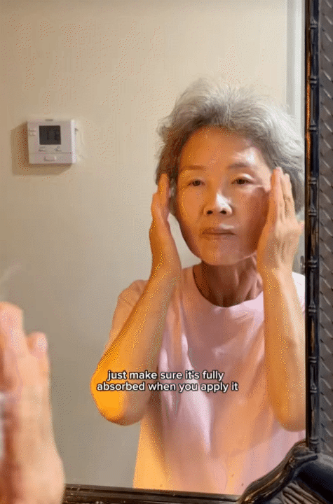 L&agrave;n da tuổi 67 của người phụ nữ n&agrave;y vẫn mịn m&agrave;ng v&agrave; hồng h&agrave;o nhờ th&agrave;nh phần được coi l&agrave; "retinol thế hệ mới"- Ảnh 3.