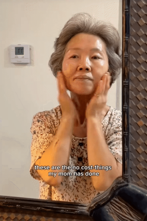 L&agrave;n da tuổi 67 của người phụ nữ n&agrave;y vẫn mịn m&agrave;ng v&agrave; hồng h&agrave;o nhờ th&agrave;nh phần được coi l&agrave; "retinol thế hệ mới"- Ảnh 4.