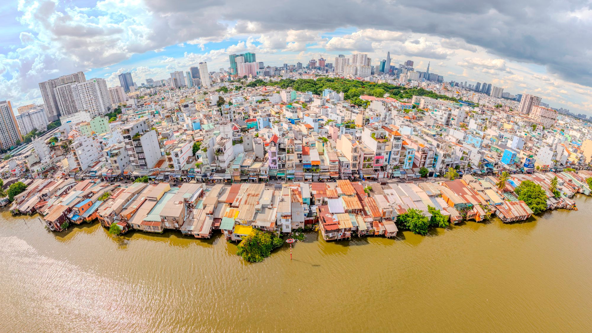 Khu vực 600 ng&ocirc;i nh&agrave; l&agrave; &ldquo;v&ugrave;ng trũng&rdquo; bất động sản, cứ triều cường l&agrave; ngập, sắp được giải tỏa l&agrave;m c&ocirc;ng vi&ecirc;n, đường lớn ở trung t&acirc;m TP.HCM - Ảnh 2.