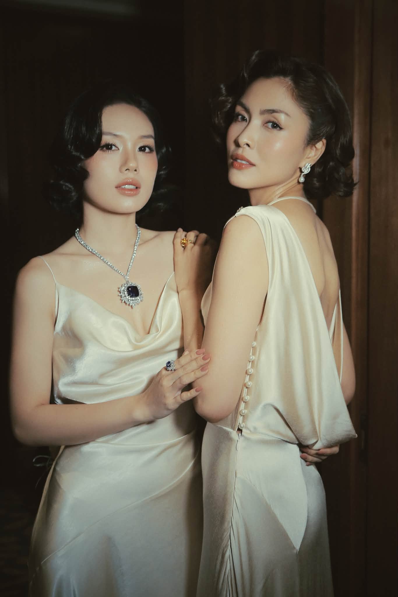 Cặp đ&ocirc;i Vbiz lộ hint du lịch chung, soi th&ecirc;m mới biết b&iacute; mật y&ecirc;u đương 5 năm- Ảnh 2.