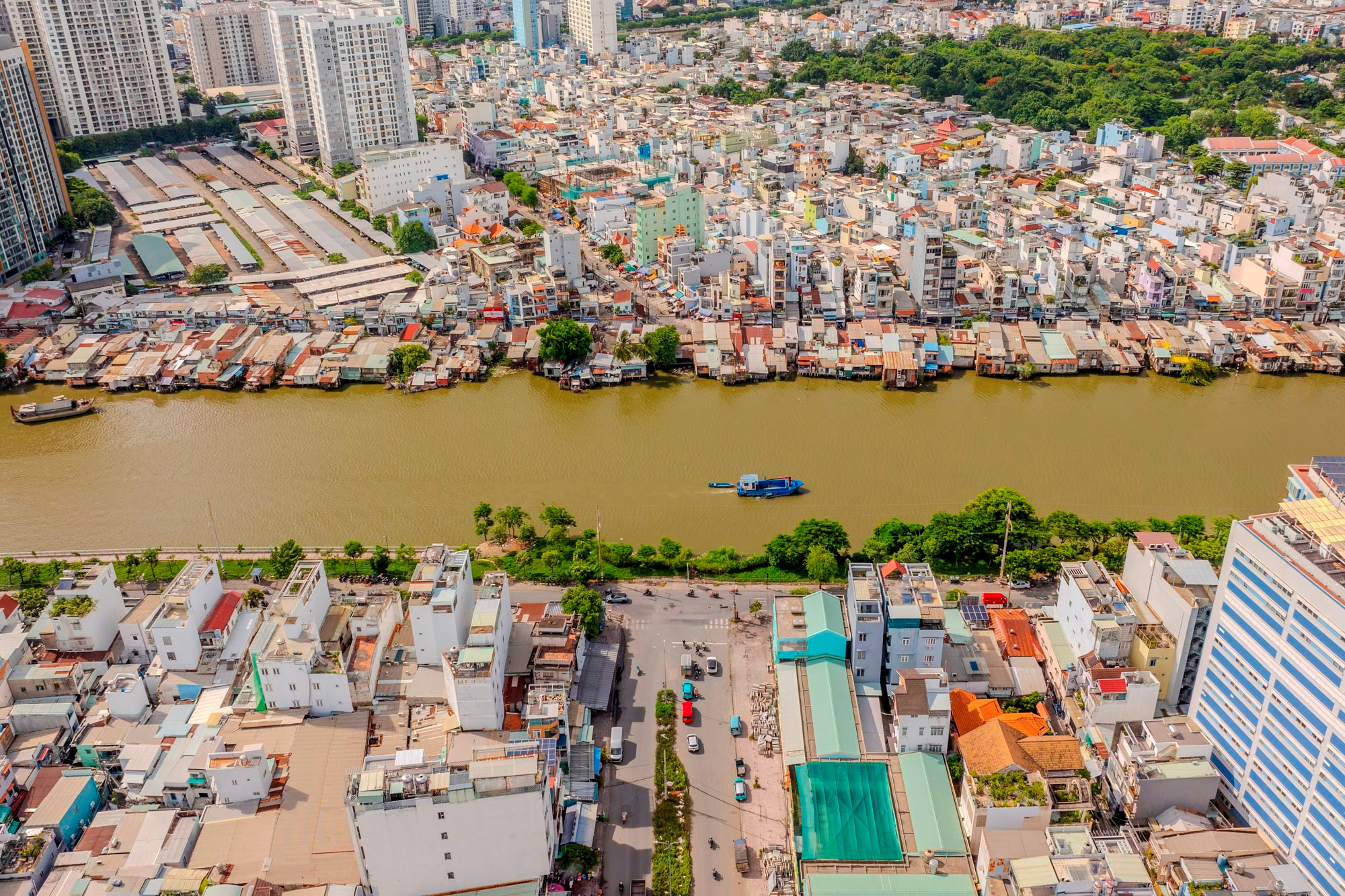 Khu vực 600 ng&ocirc;i nh&agrave; l&agrave; &ldquo;v&ugrave;ng trũng&rdquo; bất động sản, cứ triều cường l&agrave; ngập, sắp được giải tỏa l&agrave;m c&ocirc;ng vi&ecirc;n, đường lớn ở trung t&acirc;m TP.HCM - Ảnh 10.