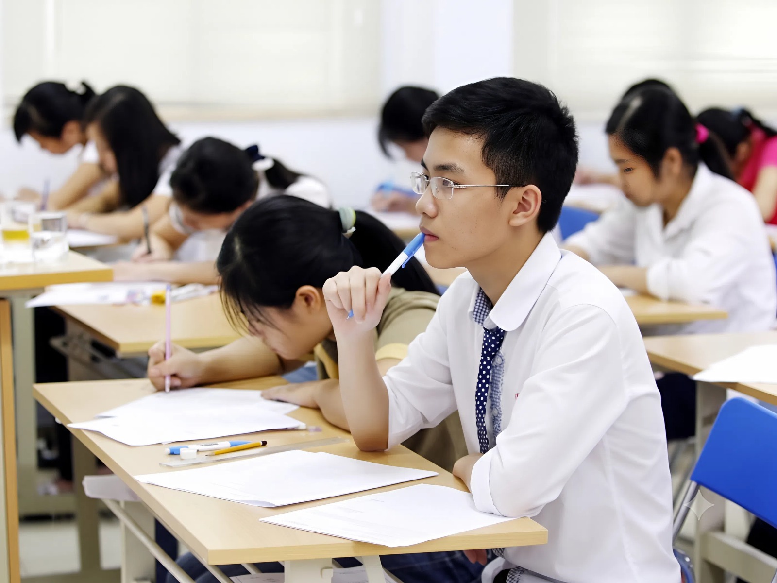 Ng&agrave;nh học c&oacute; mức lương quản l&yacute; chạm mốc 70 triệu/th&aacute;ng, năm nay điểm chuẩn dự b&aacute;o tiếp tục "leo dốc": Em n&agrave;o học thật sự giỏi h&atilde;y đăng k&yacute;!- Ảnh 1.