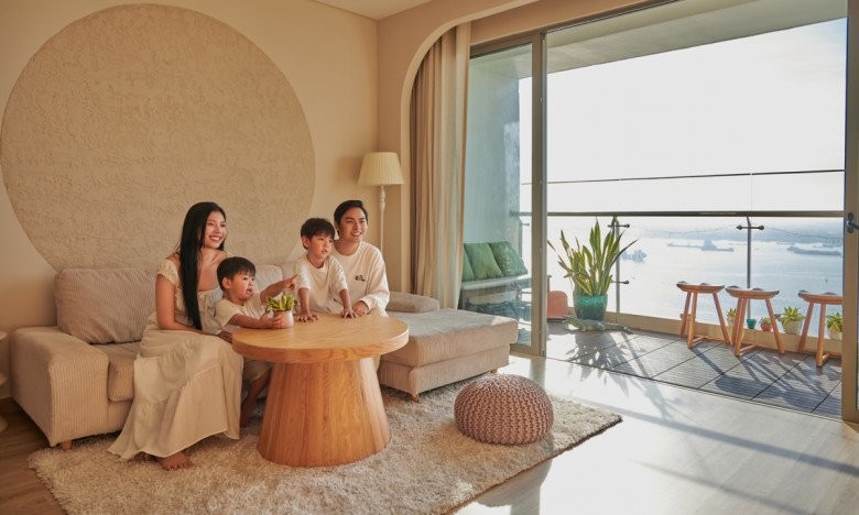 &ldquo;Ti&ecirc;n đồng ngọc nữ" của showbiz: Sống trong căn hộ đẹp thơ mộng, view hướng thẳng s&ocirc;ng Đồng Nai- Ảnh 4.