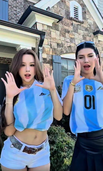Huyền Baby g&acirc;y sốt khi sang tận Mỹ để nh&igrave;n Messi r&otilde; nhất, v&ograve;ng eo mẹ 2 con khiến g&aacute;i 18 c&ograve;n e d&egrave;: Nhờ 4 th&oacute;i quen chuẩn khoa học- Ảnh 1.